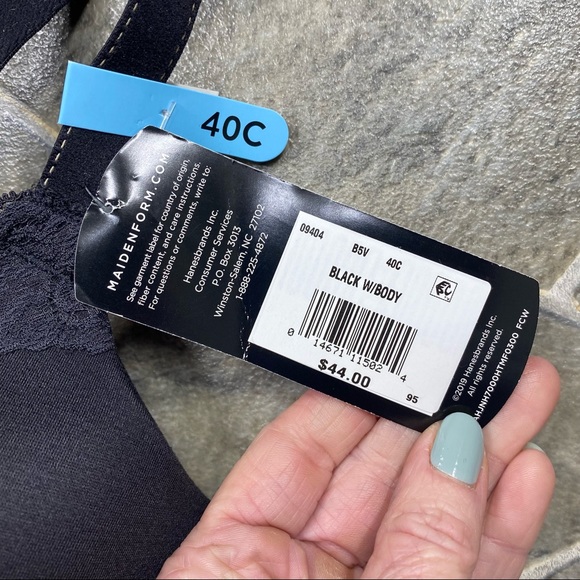 Maidenform T-Shirt Bra with Convertible Straps - Picture 6 of 13